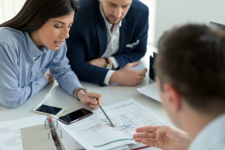 Impressão Econômica e de Qualidade em Serviços de Assessoria